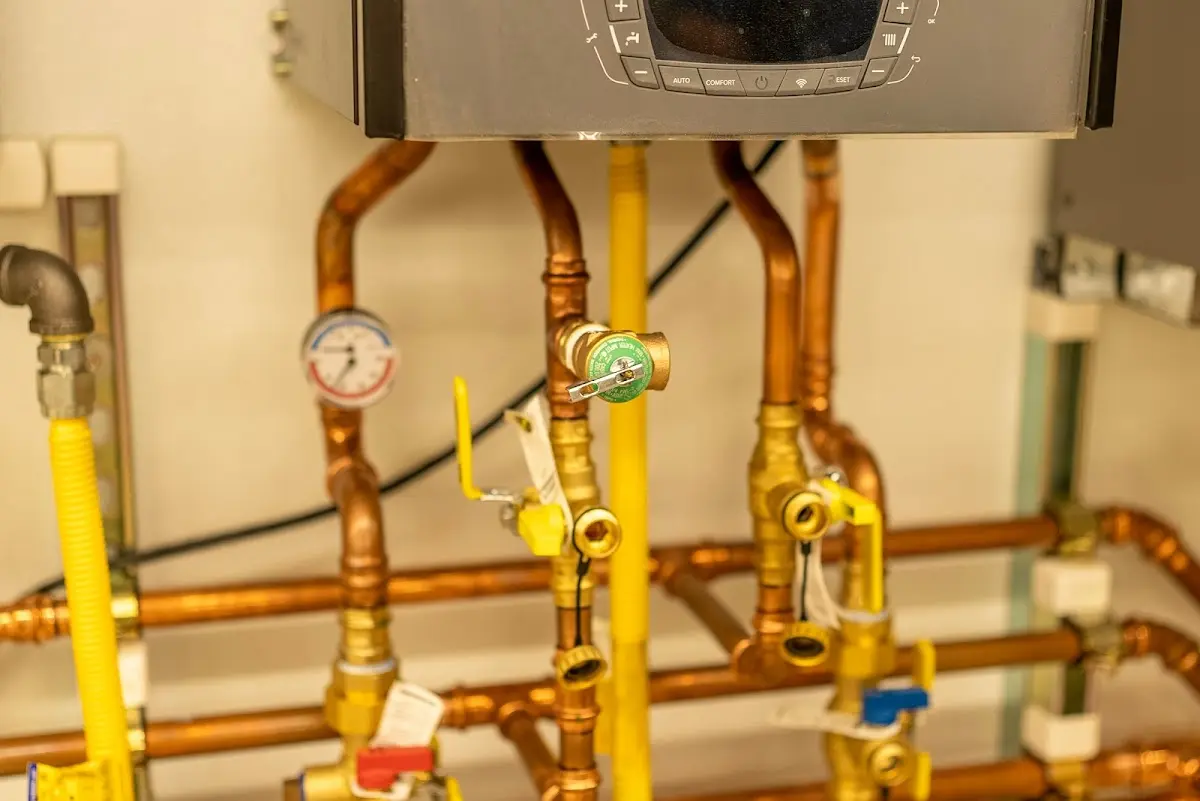 Licensed technician providing Emergency Plumbing for a homeowner in National Harbor